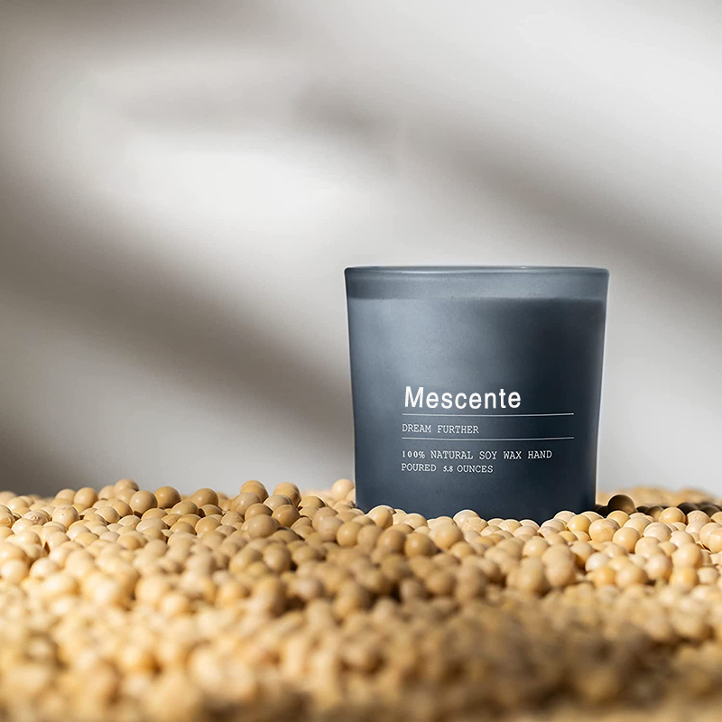 M&Scent Mirisne svijeće s jasminom i ylang ylangom po narudžbi za vjenčanje s naljepnicama u rasutom stanju