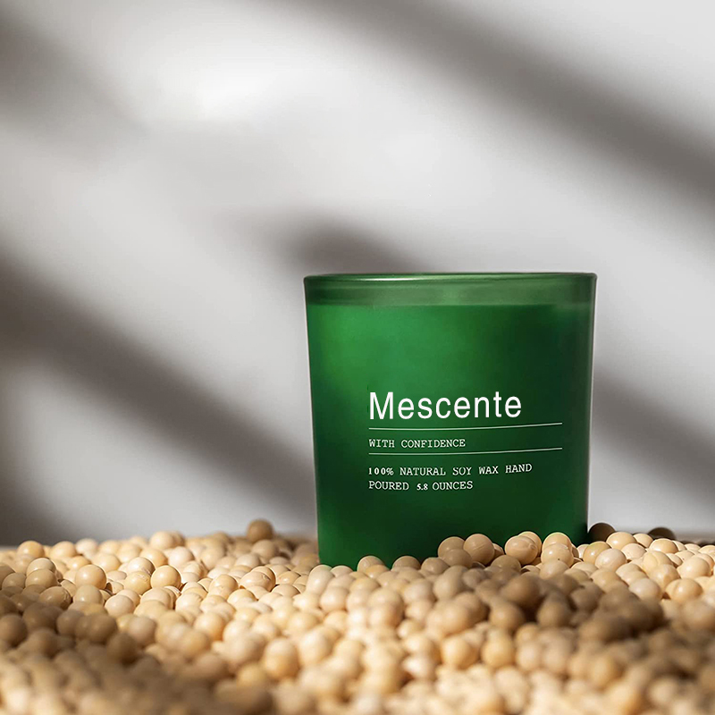 M&Scent Mirisne svijeće s jasminom i ylang ylangom po narudžbi za vjenčanje s naljepnicama u rasutom stanju