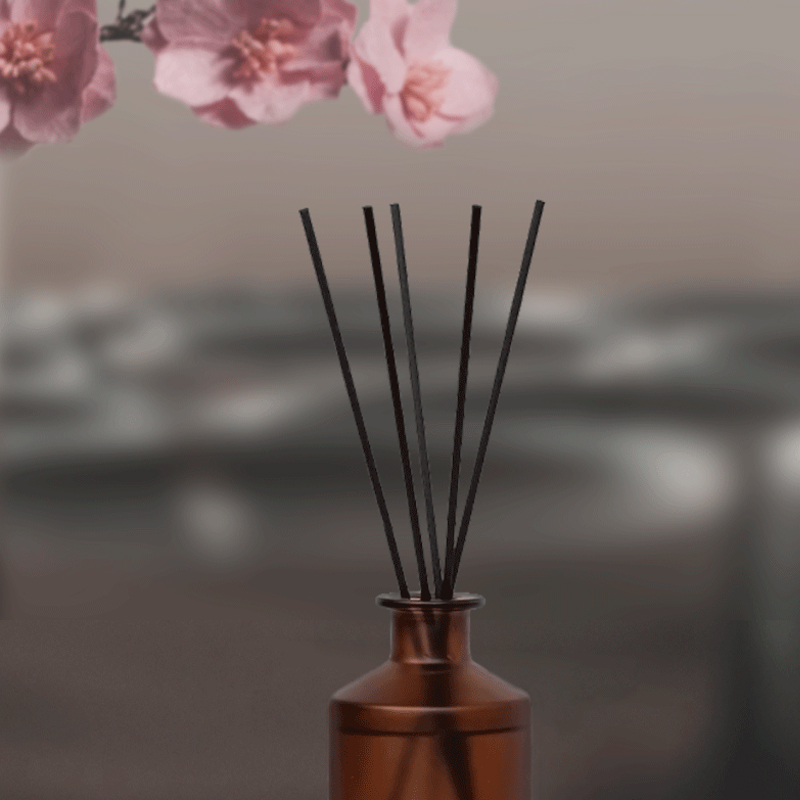 M&Scent prilagođena luksuzna matirana staklena boca za kućni difuzor eteričnog ulja od trske