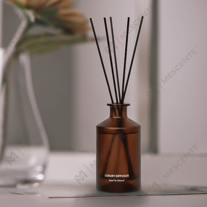 M&Scent prilagođena luksuzna boca od matiranog stakla, kućni difuzor eteričnog ulja od trske