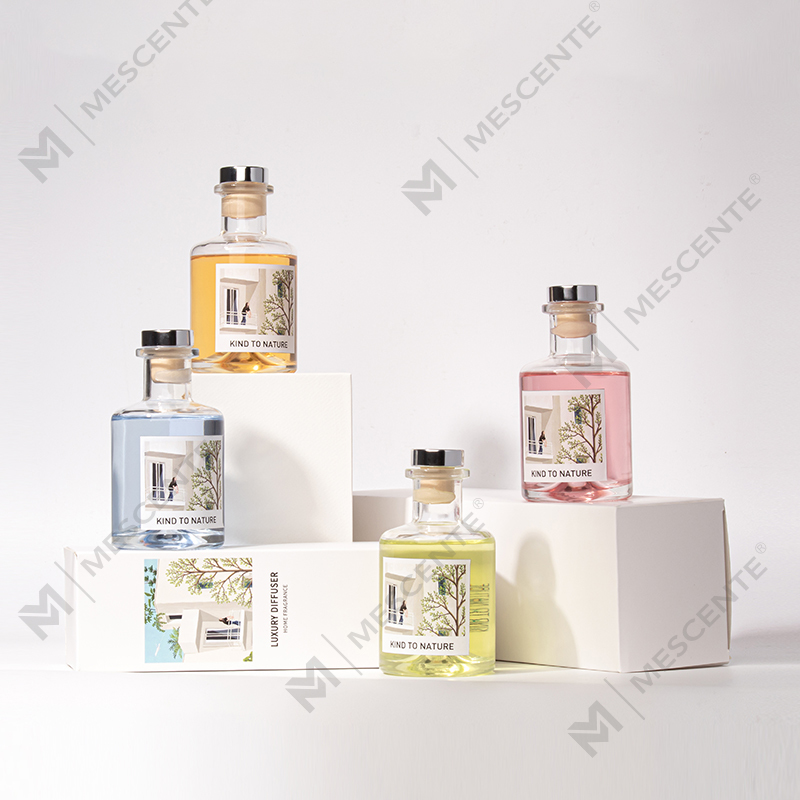M&Scent luksuzna ukrasna velika boca difuzor eteričnog ulja od trske s darovnim setom suhog cvijeća