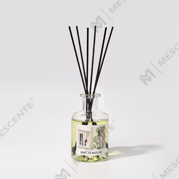M&Scent luksuzna bijela boca od 200 ml, drveni štapići, difuzor od trske s kutijom