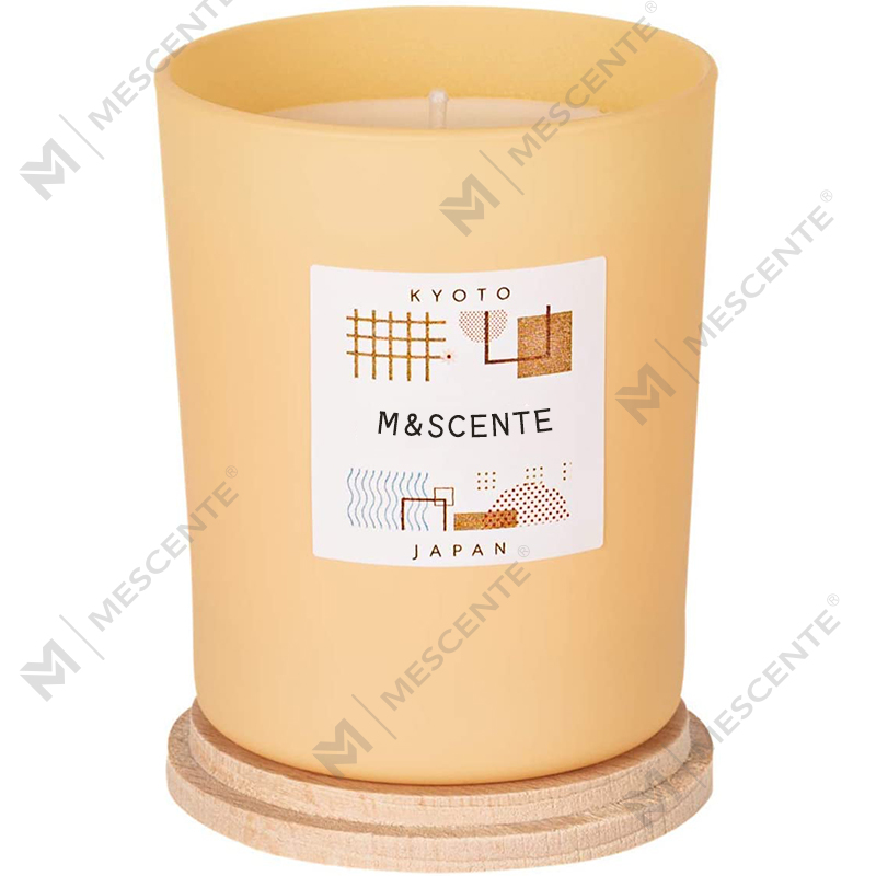 M&Scent prilagođene privatne robne marke izradile su elegantne svijeće od sojinog voska s mirisom u boji