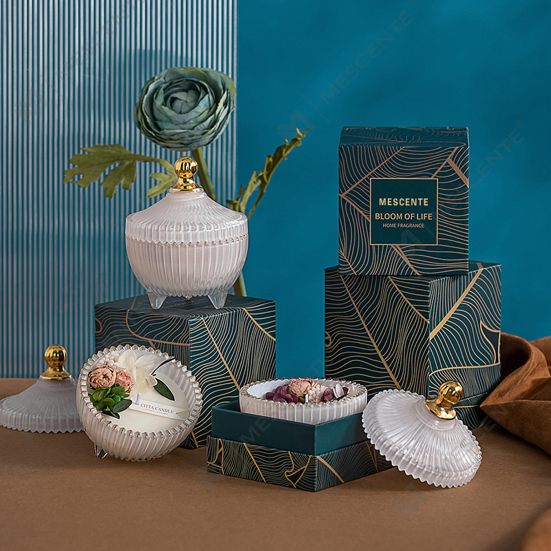 M&Scent veleprodajna jeftina prilagođena luksuzna aroma svijeća privatne marke Pillar s mirisom sojinog voska i drvenog fitilja