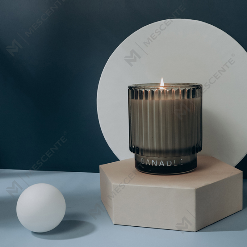 M&Scent Fragrances Divlja metvica i eukaliptus Velike staklenke Mirisne svijeće