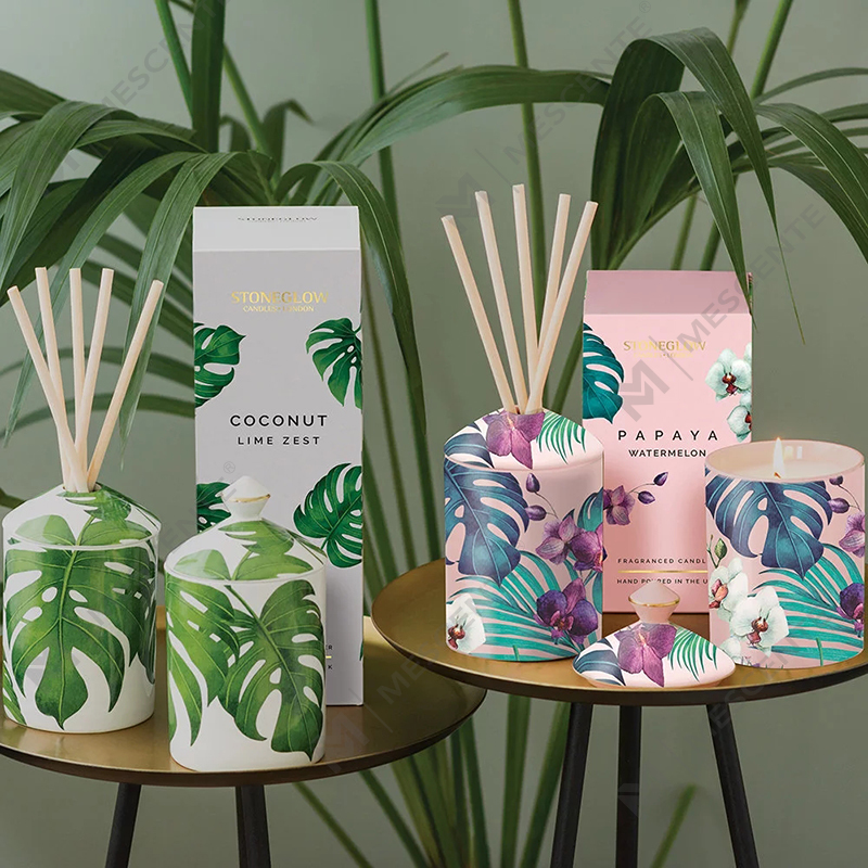 M&Scent posebna dizajnerska svijeća u boji Urban Botanics sa sklopivom kutijom