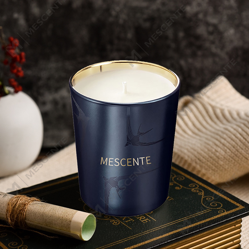 M&Scent ručno izrađena luksuzna staklena svijeća s mirisom vanilije i kristalima