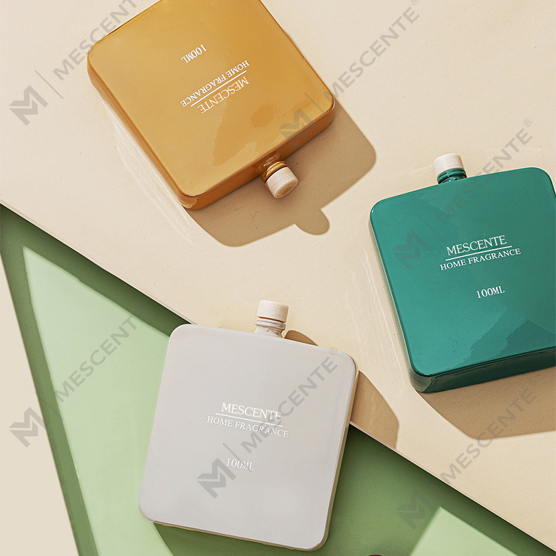 Poklon set difuzora mirisa za dom M&Scent privatne robne marke